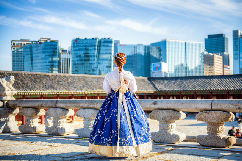 Korean traditional dress 